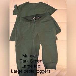 Mandala Women's Dark Green Jogger Set